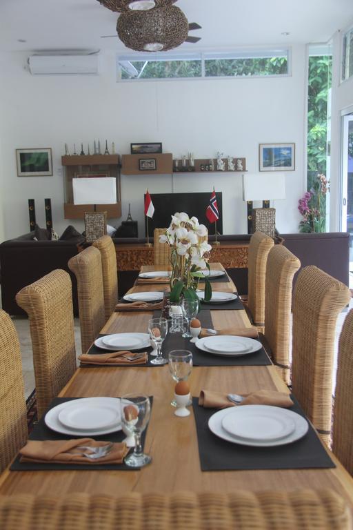 Narvik Villa Lombok Luaran gambar