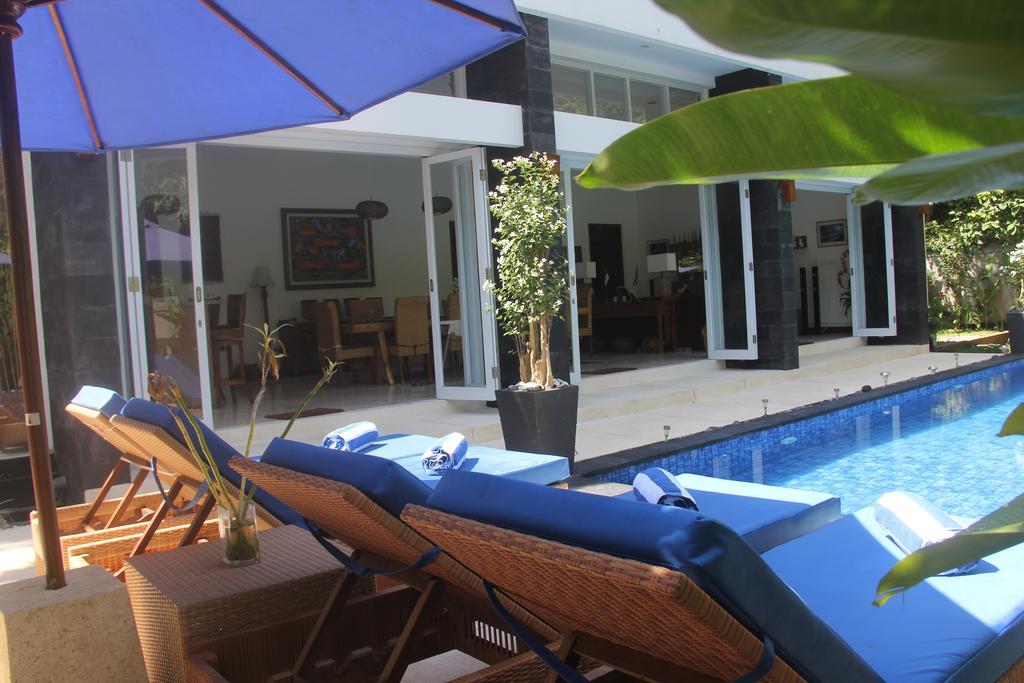 Narvik Villa Lombok Luaran gambar