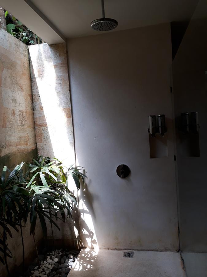 Narvik Villa Lombok Luaran gambar