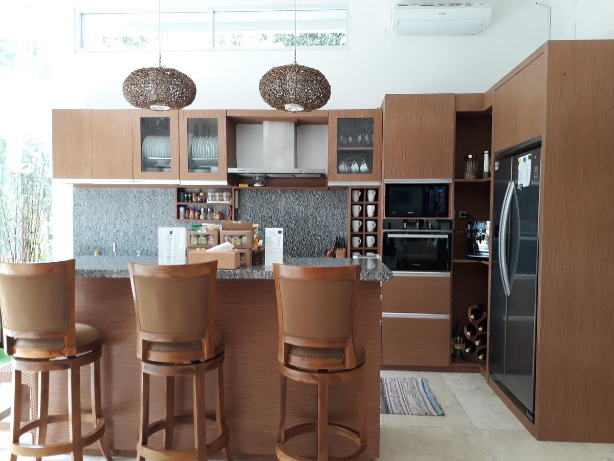 Narvik Villa Lombok Luaran gambar