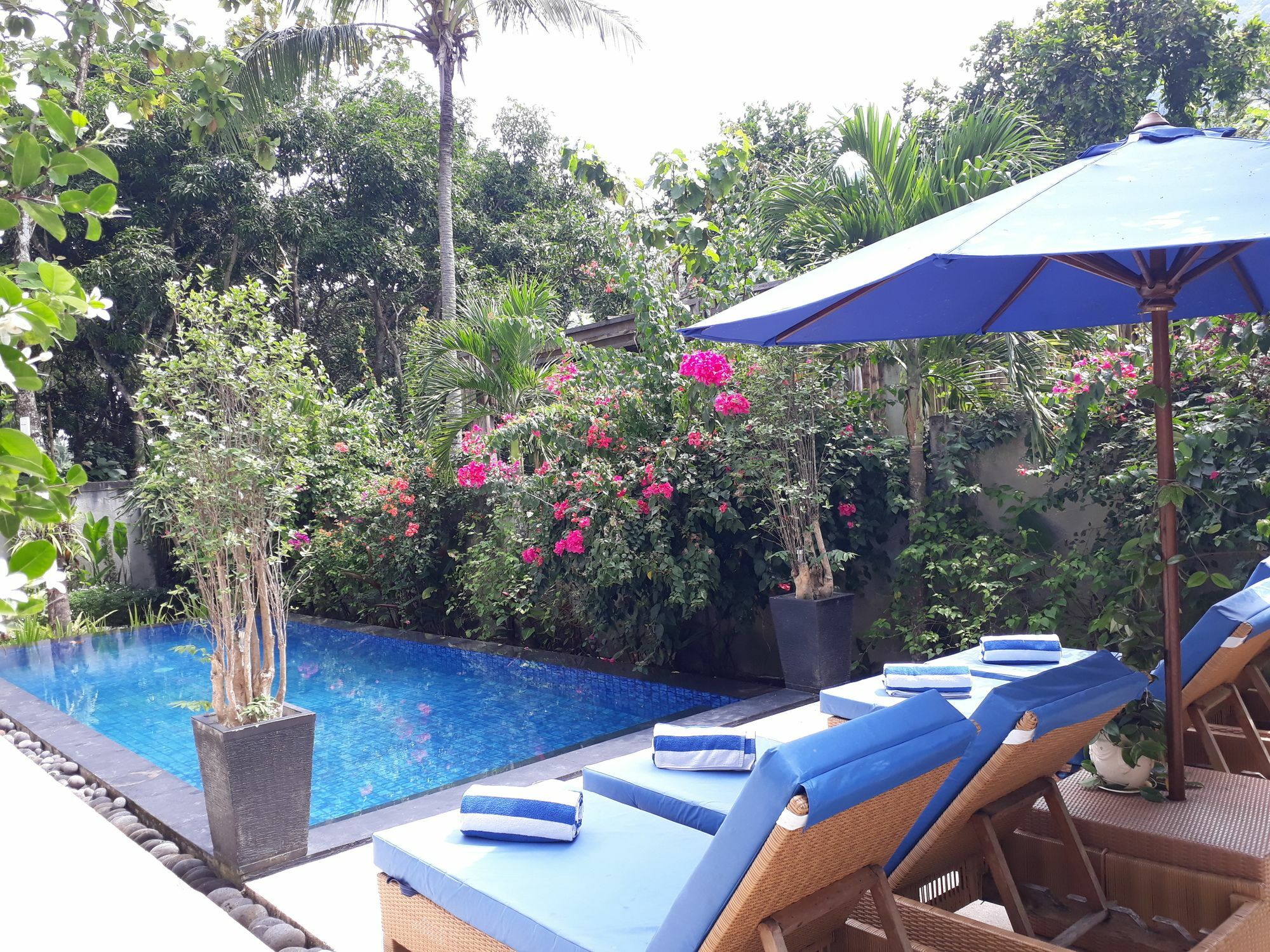 Narvik Villa Lombok Luaran gambar