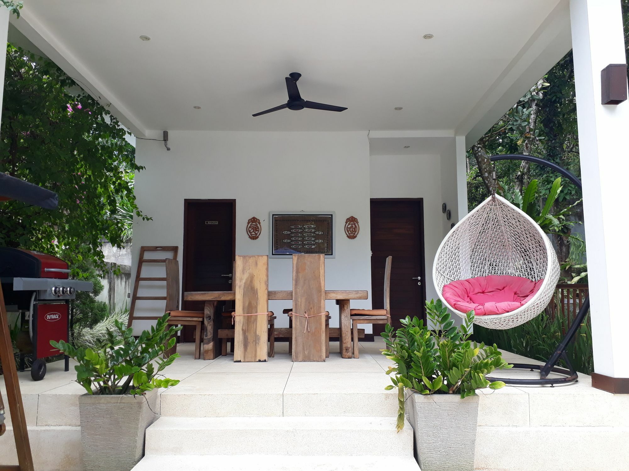 Narvik Villa Lombok Luaran gambar